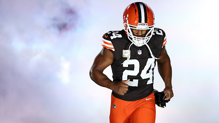Pittsburgh Steelers v Cleveland Browns