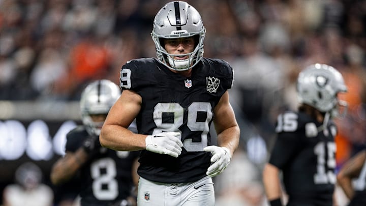 Denver Broncos v Las Vegas Raiders
