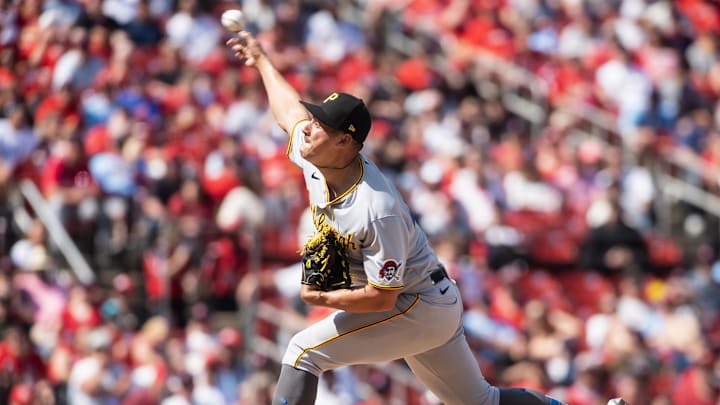 Apr 15, 2023; St. Louis, Missouri, USA; Pittsburgh Pirates relief pitcher Robert Stephenson delivers to the plate in the seventh inning at Busch Stadium. Mandatory Credit: Paul Halfacre-Imagn Images