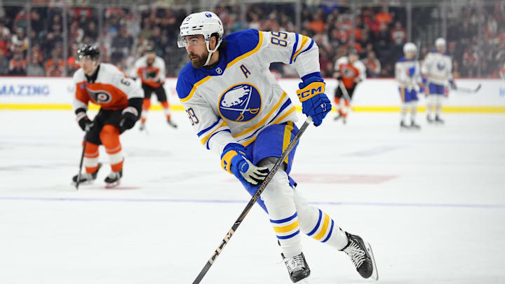 Mar 29, 2025; Philadelphia, Pennsylvania, USA; Buffalo Sabres right wing Alex Tuch (89) controls the puck against the Philadelphia Flyers in the first period at Wells Fargo Center. Mandatory Credit: Kyle Ross-Imagn Images Mar 29, 2025; Philadelphia, Pennsylvania, USA; Buffalo Sabres right wing Alex Tuch (89) controls the puck against the Philadelphia Flyers in the first period at Wells Fargo Center. Mandatory Credit: Kyle Ross-Imagn Images