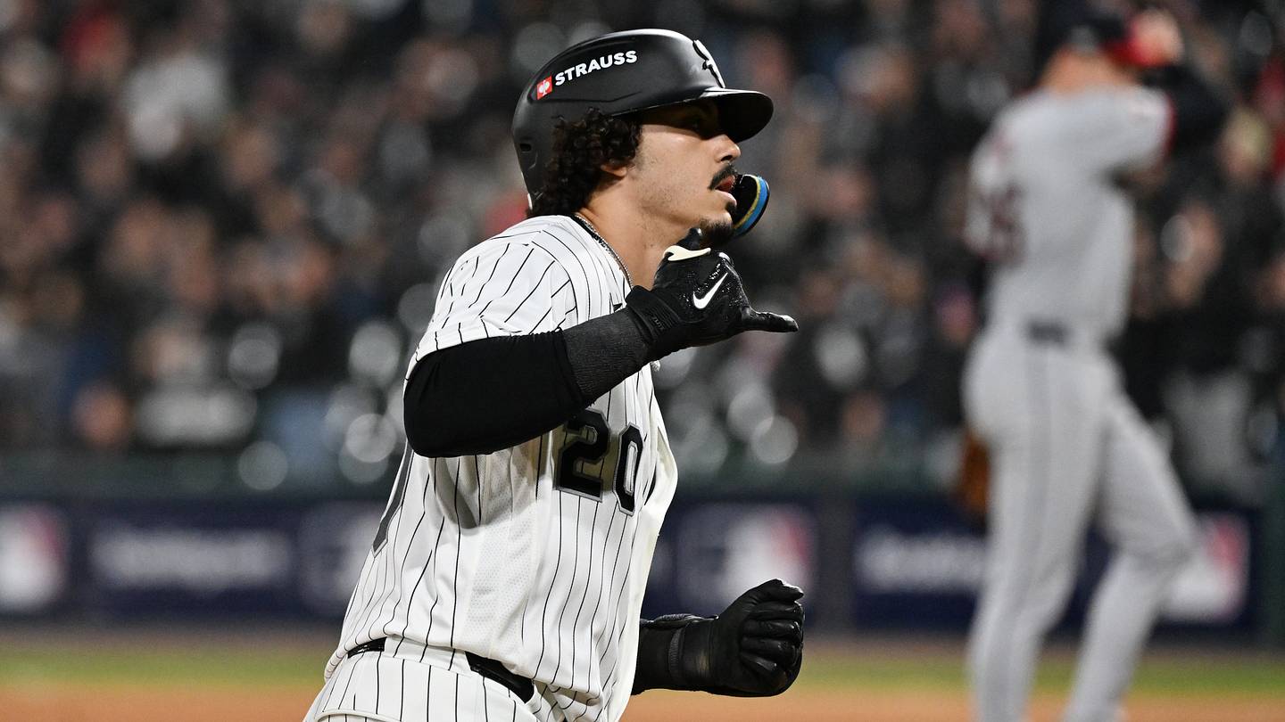 Final update on White Sox stars' Silver Slugger chances as season comes ...