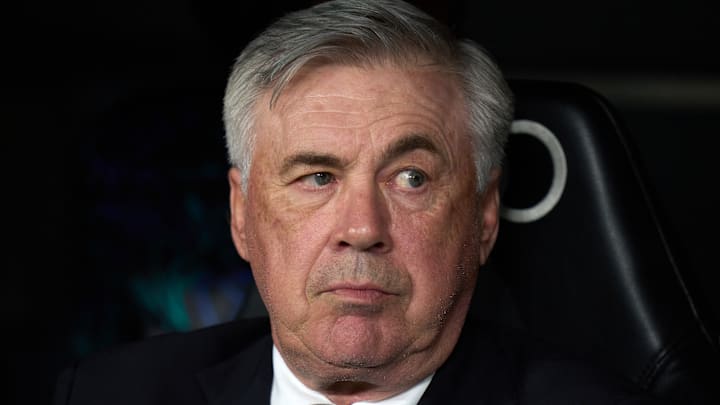 Carlo Ancelotti sur le banc du Real Madrid.