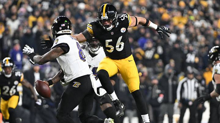Jan 4, 2026; Pittsburgh, Pennsylvania, USA; Pittsburgh Steelers linebacker Alex Highsmith (56) applies pressure to Baltimore Ravens quarterback Lamar Jackson (8) during the first half at Acrisure Stadium. Mandatory Credit: Barry Reeger-Imagn Images Jan 4, 2026; Pittsburgh, Pennsylvania, USA; Pittsburgh Steelers linebacker Alex Highsmith (56) applies pressure to Baltimore Ravens quarterback Lamar Jackson (8) during the first half at Acrisure Stadium. Mandatory Credit: Barry Reeger-Imagn Images