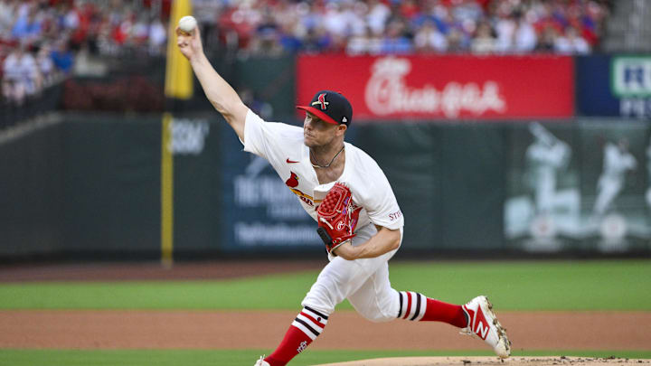 Aug 10, 2025; St. Louis, Missouri, USA; St. Louis Cardinals starting pitcher Sonny Gray (54) pitches against the Chicago Cubs during the first inning at Busch Stadium. Mandatory Credit: Jeff Curry-Imagn Images Aug 10, 2025; St. Louis, Missouri, USA; St. Louis Cardinals starting pitcher Sonny Gray (54) pitches against the Chicago Cubs during the first inning at Busch Stadium. Mandatory Credit: Jeff Curry-Imagn Images