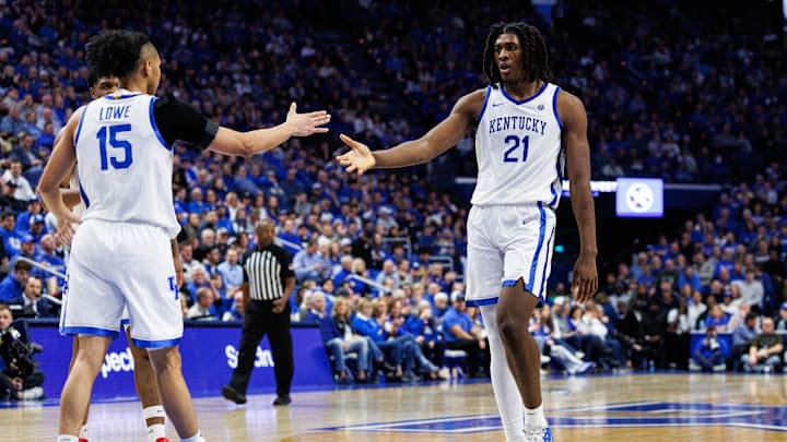 Jan 7, 2026; Lexington, Kentucky, USA; Kentucky Wildcats forward Jayden Quaintance (21) congratulates guard Jaland Lowe (15) during the second half against the Missouri Tigers at Rupp Arena at Central Bank Center. Mandatory Credit: Jordan Prather-Imagn Images Jan 7, 2026; Lexington, Kentucky, USA; Kentucky Wildcats forward Jayden Quaintance (21) congratulates guard Jaland Lowe (15) during the second half against the Missouri Tigers at Rupp Arena at Central Bank Center. Mandatory Credit: Jordan Prather-Imagn Images