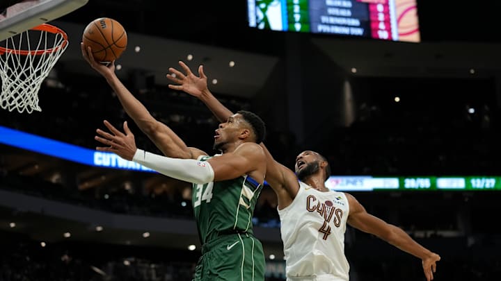 Cleveland Cavaliers v Milwaukee Bucks