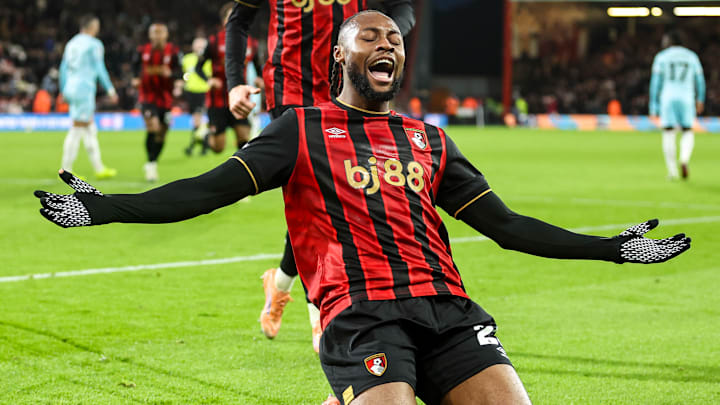 Antoine Semenyo a marqué huit buts et délivré trois passes décisives cette saison en Premier League. Antoine Semenyo a marqué huit buts et délivré trois passes décisives cette saison en Premier League.