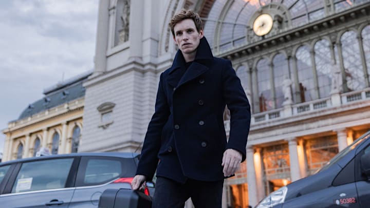 THE DAY OF THE JACKAL -- Episode 101 -- Pictured: Eddie Redmayne as the Jackal -- (Photo by: Marcell Piti/Carnival Film & Television Limited)