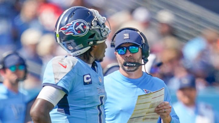 Brian Callahan will no longer call the Titans' offense.