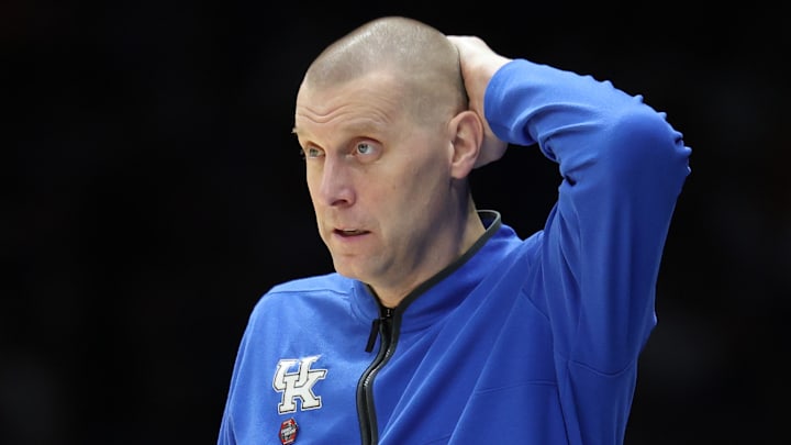 Kentucky v Tennessee