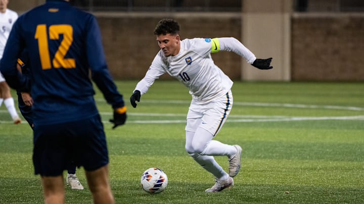 Pitt Men's Soccer midfielder Guilherme Feitosa 