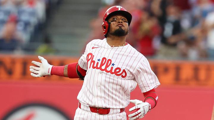 Aug 4, 2026; Philadelphia, Pennsylvania, USA; Philadelphia Phillies second baseman Luis Arraez (4) reacts to his RBI double against the Washington Nationals during the third inning at Citizens Bank Park. Mandatory Credit: Bill Streicher-Imagn Images Aug 4, 2026; Philadelphia, Pennsylvania, USA; Philadelphia Phillies second baseman Luis Arraez (4) reacts to his RBI double against the Washington Nationals during the third inning at Citizens Bank Park. Mandatory Credit: Bill Streicher-Imagn Images