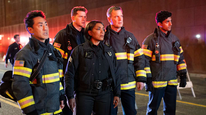 9-1-1 - ÒInvisibleÓ - After the 118 responds to several calls from the same person, Hen steps in to offer them advice. Meanwhile, Eddie confronts his parents and takes a big step in his relationship with his son. THURSDAY, APRIL 3 (8:00-9:00 p.m. EDT), on ABC. (Disney/Christopher Willard)
KENNETH CHOI, OLIVER STARK, ANGELA BASSETT, PETER KRAUSE, ANIRUDH PISHARODY