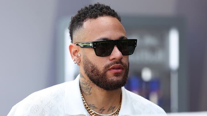 Neymar está de volta ao Santos