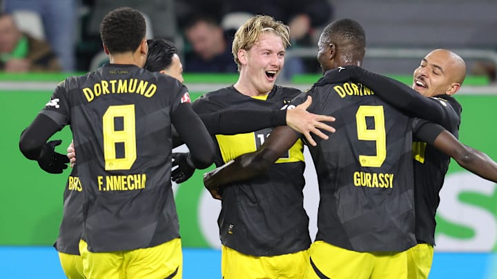 VfL Wolfsburg v Borussia Dortmund