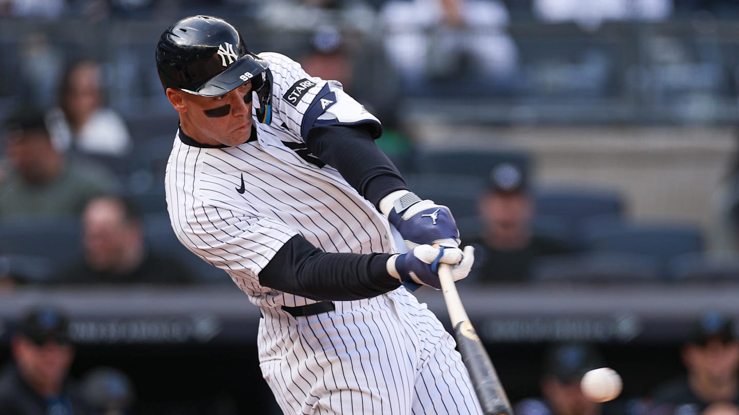 Aaron Judge’s Record Superfractor Leads March Card Sales