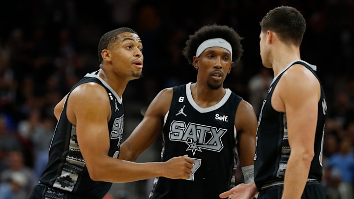 Keldon Johnson, Josh Richardson, Zach Collins 