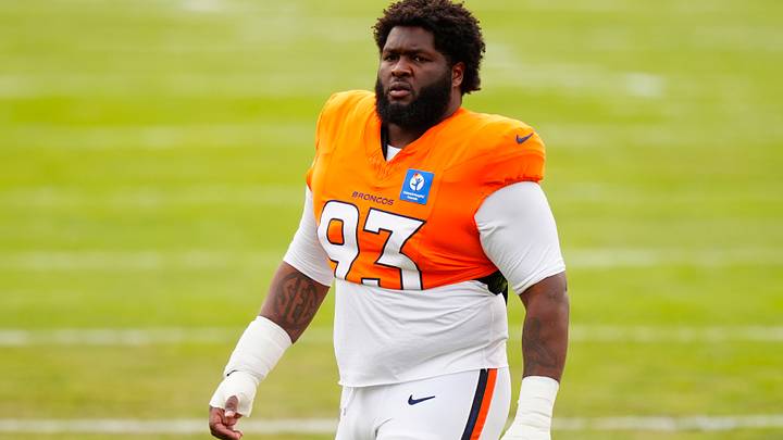 Aug 3, 2026; Englewood, CO, USA; Denver Broncos defensive tackle D.J. Jones (93) before the start of training camp at Broncos Park. Mandatory Credit: Ron Chenoy-Imagn Images Aug 3, 2026; Englewood, CO, USA; Denver Broncos defensive tackle D.J. Jones (93) before the start of training camp at Broncos Park. Mandatory Credit: Ron Chenoy-Imagn Images
