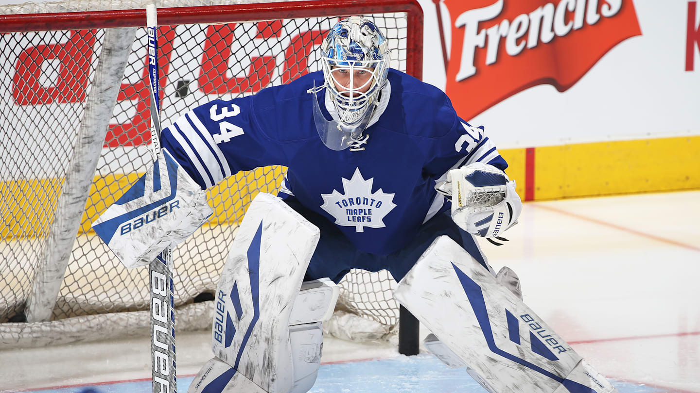 Maple Leafs sign former starting goalie to PTO