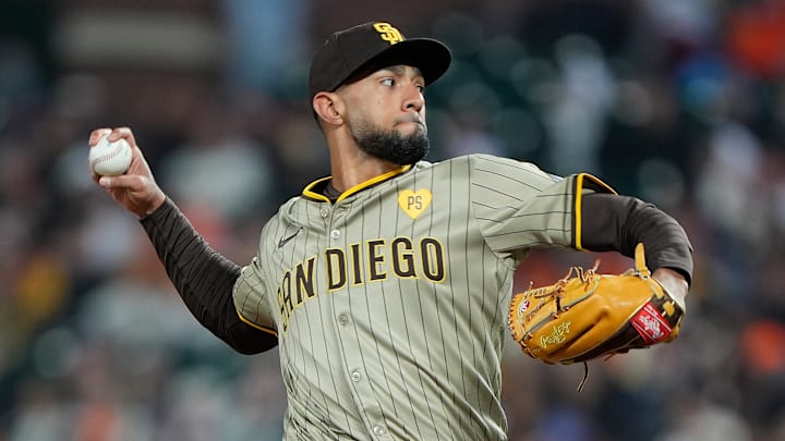 San Diego Padres pitcher Robert Suarez