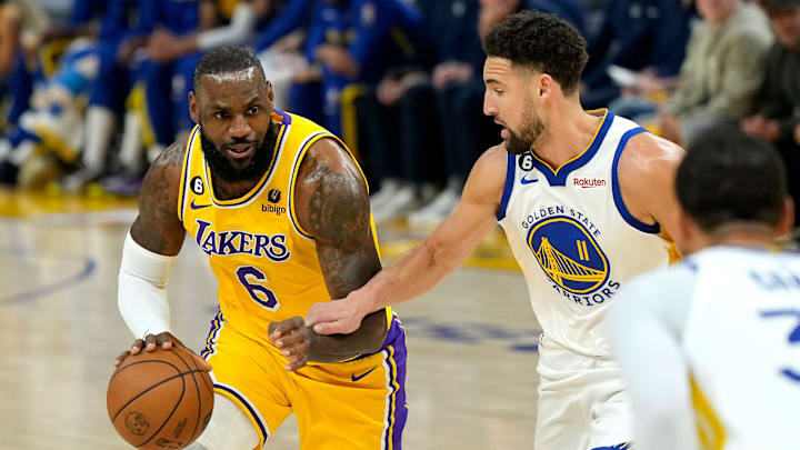 LeBron James y Klay Thompson pudieran ser compañeros con los Lakers