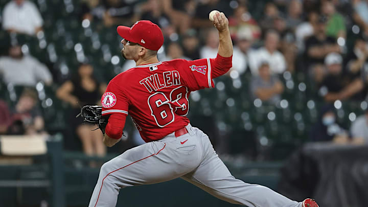 Los Angeles Angels v Chicago White Sox