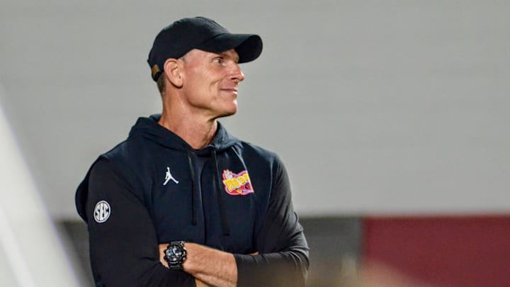 Oklahoma coach Brent Venables Oklahoma coach Brent Venables