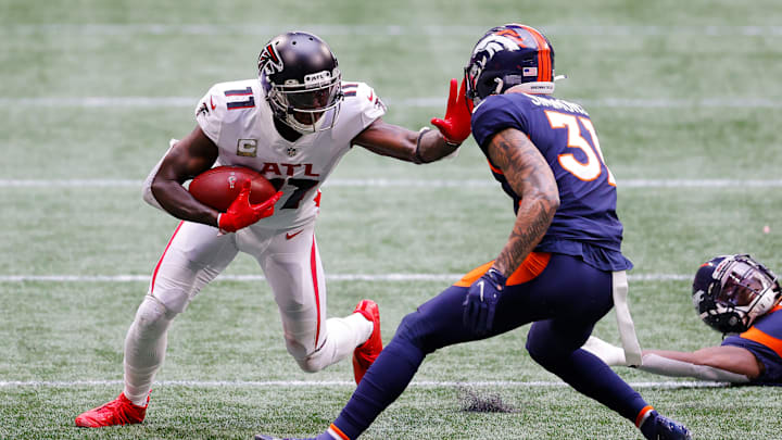 Denver Broncos v Atlanta Falcons