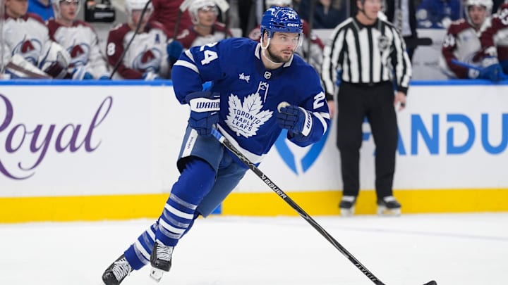 Jan 25, 2026; Toronto, Ontario, CAN; Toronto Maple Leafs forward Scott Laughton (24) skates against the Colorado Avalanche at Scotiabank Arena. Mandatory Credit: John E. Sokolowski-Imagn Images Jan 25, 2026; Toronto, Ontario, CAN; Toronto Maple Leafs forward Scott Laughton (24) skates against the Colorado Avalanche at Scotiabank Arena. Mandatory Credit: John E. Sokolowski-Imagn Images