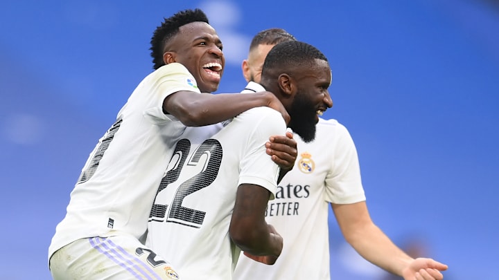 Le Real Madrid est seul leader.