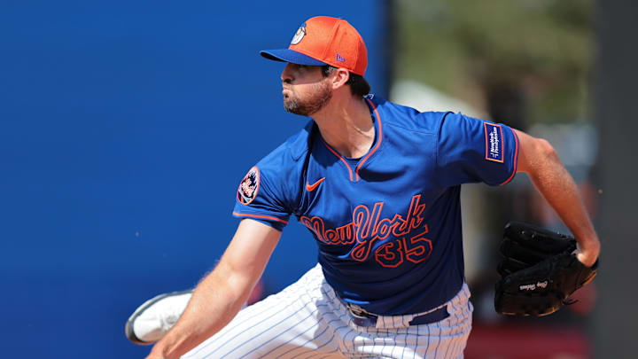 New York Mets pitcher Clay Holmes (35) pitches during a Spring Training workout at Clover Park. 