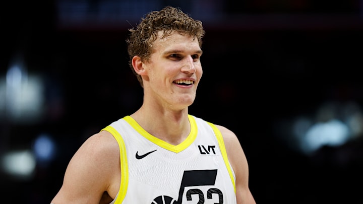 Utah Jazz v Detroit Pistons