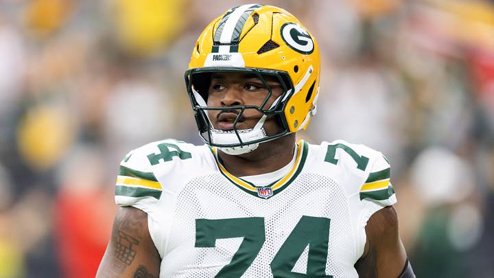 Oct 19, 2025; Glendale, Arizona, USA; Green Bay Packers center Elgton Jenkins (74) against the Arizona Cardinals at State Farm Stadium. Mandatory Credit: Mark J. Rebilas-Imagn Images Oct 19, 2025; Glendale, Arizona, USA; Green Bay Packers center Elgton Jenkins (74) against the Arizona Cardinals at State Farm Stadium. Mandatory Credit: Mark J. Rebilas-Imagn Images