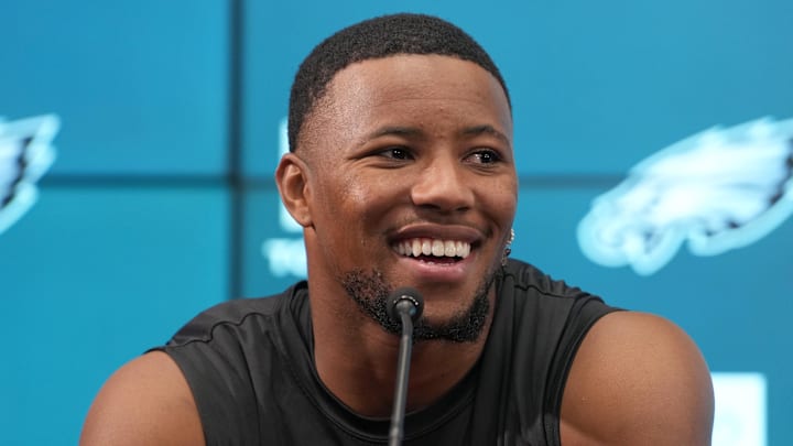 Barkley at press conference at the Neo Química Arena.