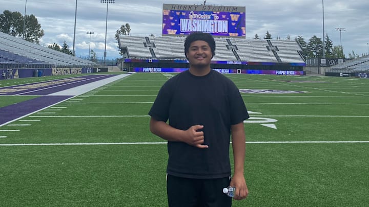 Esun Tafa has committed to the UW football team. 
