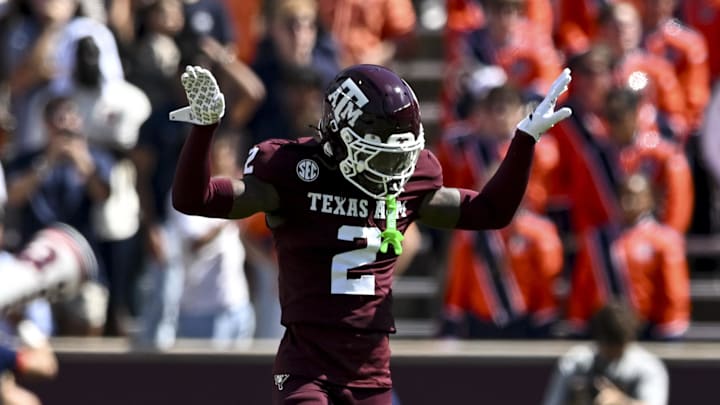 Sep 27, 2025; College Station, Texas, USA; Texas A&M Aggies cornerback Dezz Ricks (2) motions during the first half against the Auburn Tigers at Kyle Field. Mandatory Credit: Maria Lysaker-Imagn Images Sep 27, 2025; College Station, Texas, USA; Texas A&M Aggies cornerback Dezz Ricks (2) motions during the first half against the Auburn Tigers at Kyle Field. Mandatory Credit: Maria Lysaker-Imagn Images
