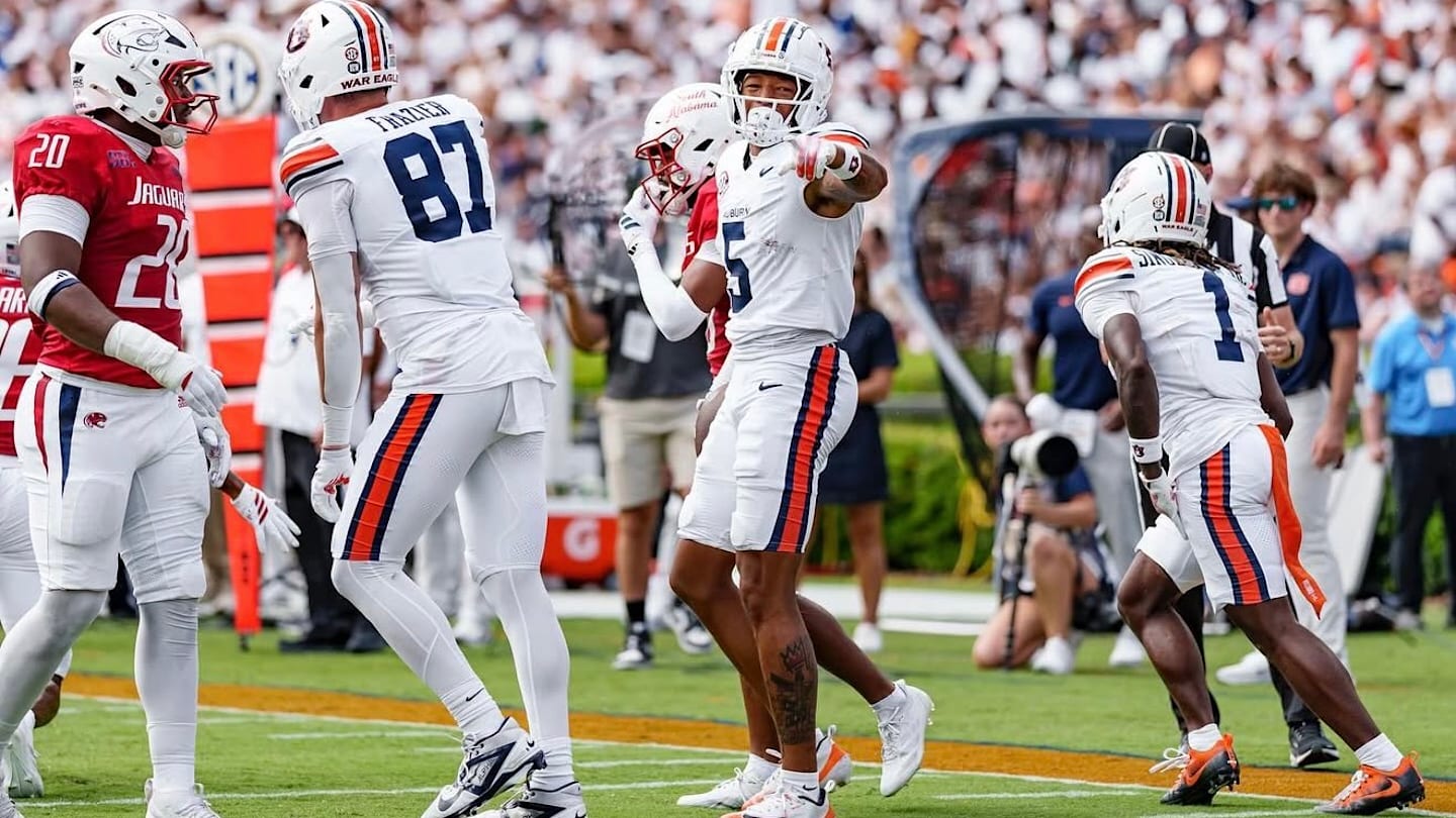 Ole Miss Football Makes Major Move After Landing Commitment From Prized SEC Transfer