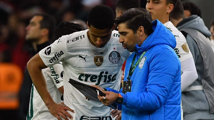 O Verdão não deve ter novidades no time titular.