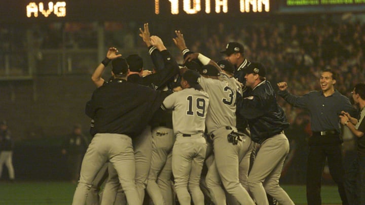 Oct 26, 2000; New York, NY, USA; Yankees celebrate. Mandatory Credit: Thomas E. Franklin/The Record-USA TODAY NETWORK Oct 26, 2000; New York, NY, USA; Yankees celebrate. Mandatory Credit: Thomas E. Franklin/The Record-USA TODAY NETWORK