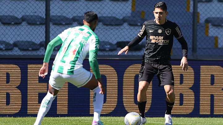 Savarino pode ser a novidade do Fogão na 2ª rodada