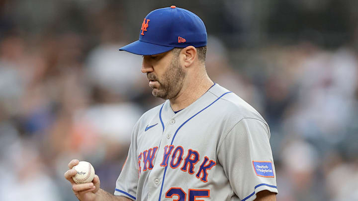 New York Mets v New York Yankees