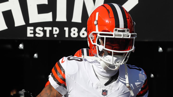 Dec 8, 2024; Pittsburgh, Pennsylvania, USA;  Cleveland Browns cornerback Greg Newsome II (0) takes the field to play the Pittsburgh Steelers at Acrisure Stadium. Mandatory Credit: Charles LeClaire-Imagn Images