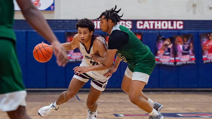 Elijah Guidry 22 STM takes on Acadiana basketball in the Teurlings Catholic Basketball Tournament. Wednesday, Jan. 8, 2025.