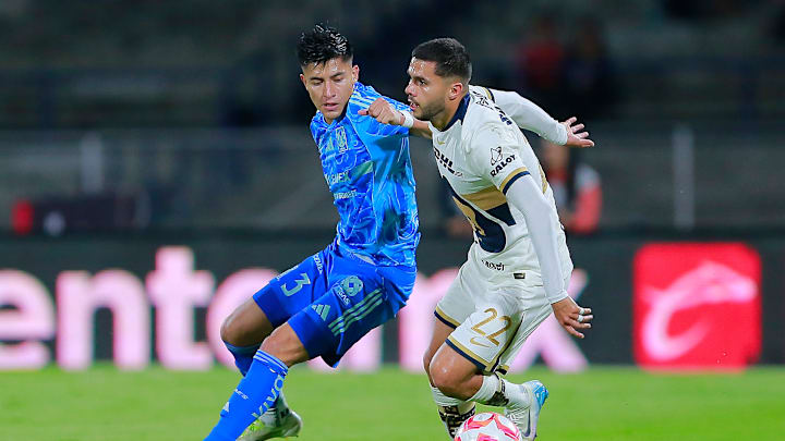 Pumas UNAM v Tigres UANL - Torneo Apertura 2025 Liga MX