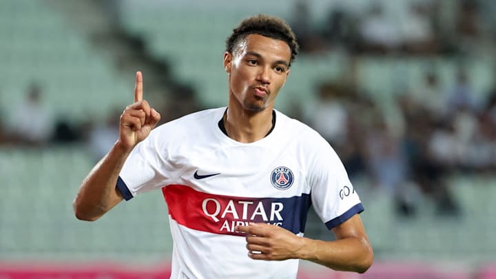 Que va faire Hugo Ekitike cet été ?