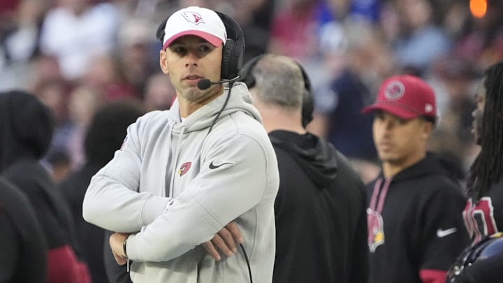 Arizona Cardinals head coach Jonathan Gannon watches his team play against the Seattle Seahawks during the second quarter at State Farm Stadium in Glendale on Dec. 8, 2024. Arizona Cardinals head coach Jonathan Gannon watches his team play against the Seattle Seahawks during the second quarter at State Farm Stadium in Glendale on Dec. 8, 2024.