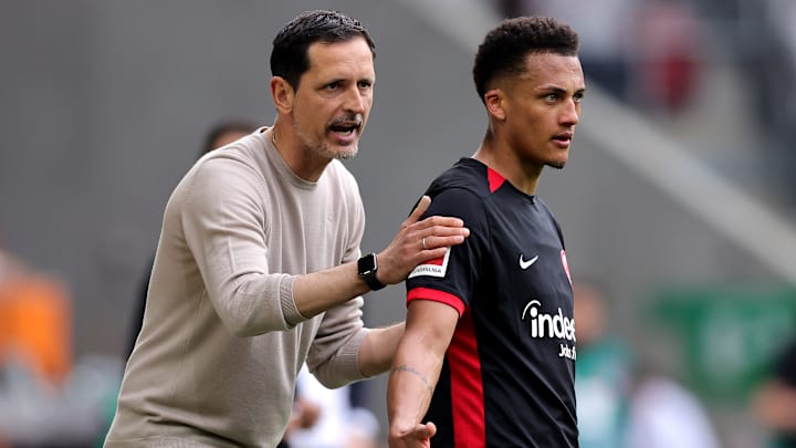 Dino Toppmöller muss womöglich bald auf die Dienste von Tuta verzichten Dino Toppmöller muss womöglich bald auf die Dienste von Tuta verzichten