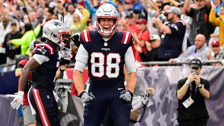 Sep 10, 2023; Foxborough, Massachusetts, USA; New England Patriots tight end Mike Gesicki (88)