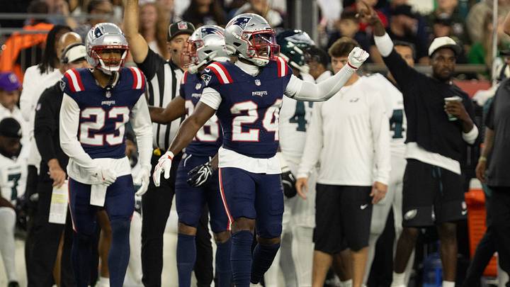 Aug 22, 2026; Foxborough, Massachusetts, USA; New England Patriots safety Dell Pettus (24) reacts to a stop in the first half against the Philadelphia Eagles at Gillette Stadium. Mandatory Credit: Edward Finan-Imagn Images Aug 22, 2026; Foxborough, Massachusetts, USA; New England Patriots safety Dell Pettus (24) reacts to a stop in the first half against the Philadelphia Eagles at Gillette Stadium. Mandatory Credit: Edward Finan-Imagn Images