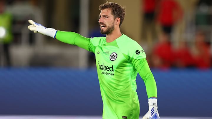 Kevin Trapp est dans le viseur de Manchester United.